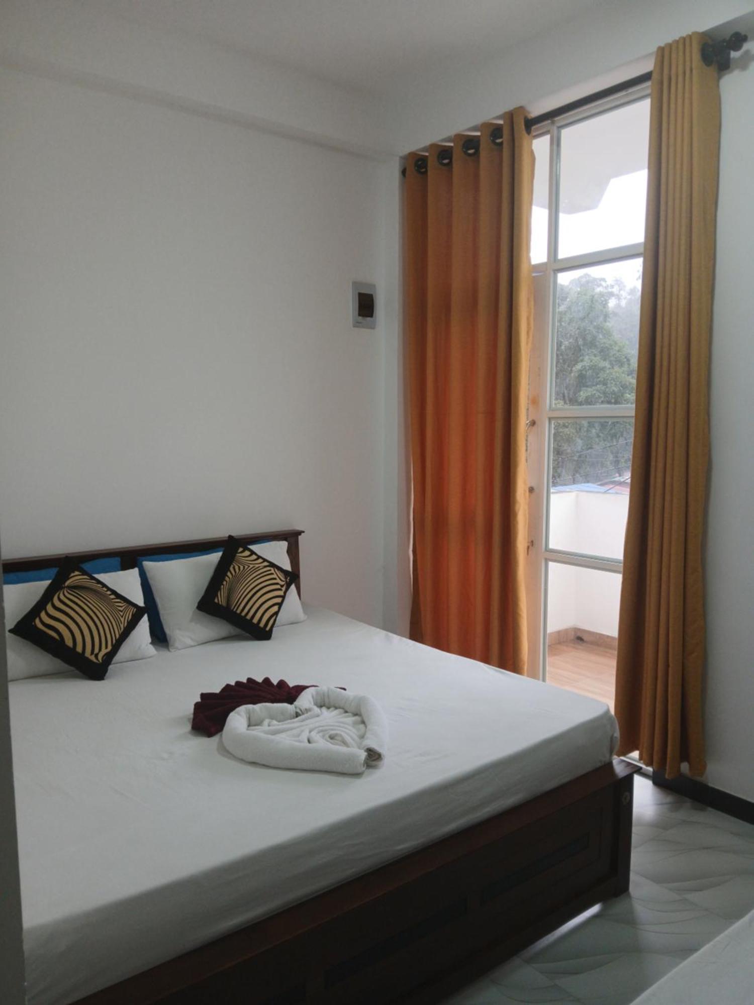 The Peak Residence Nallathanniya Exterior foto